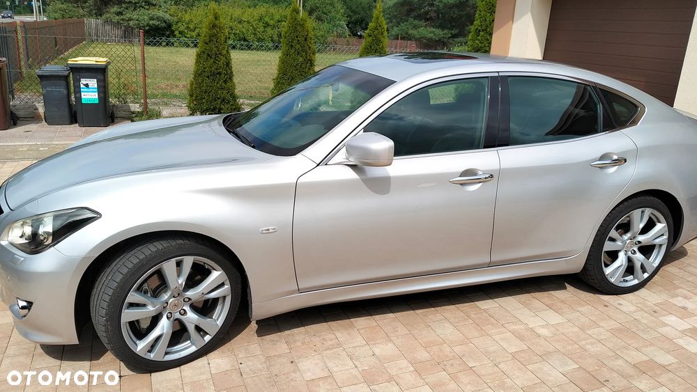 Infiniti M M30d S Premium - 2