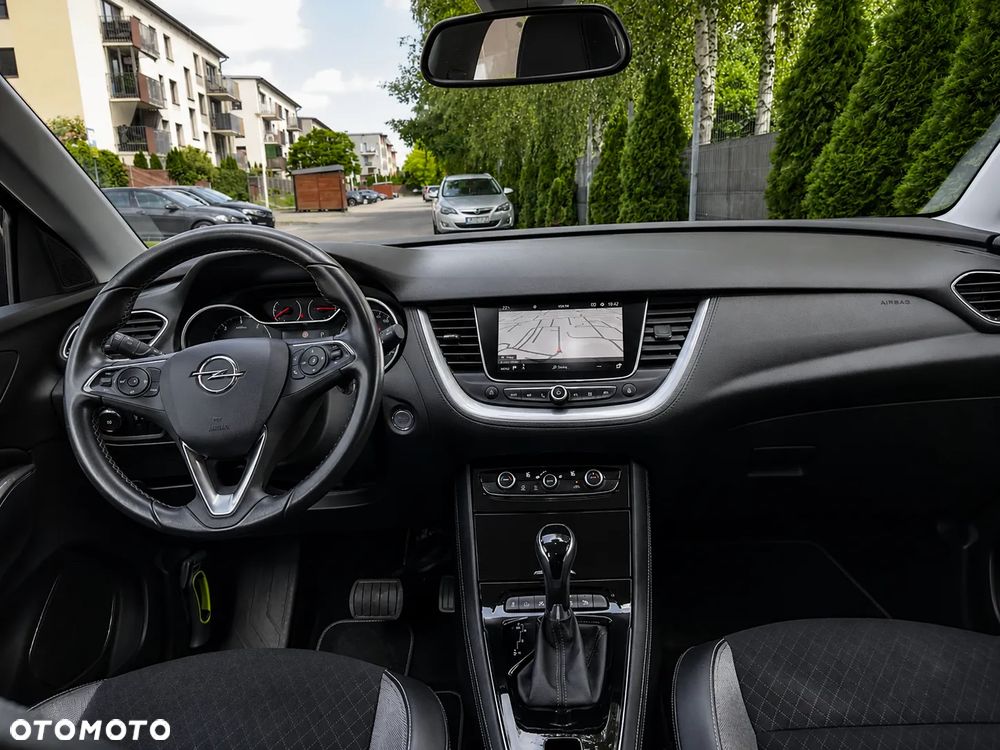 Opel Grandland X 1.6 D Start/Stop Automatik INNOVATION - 2