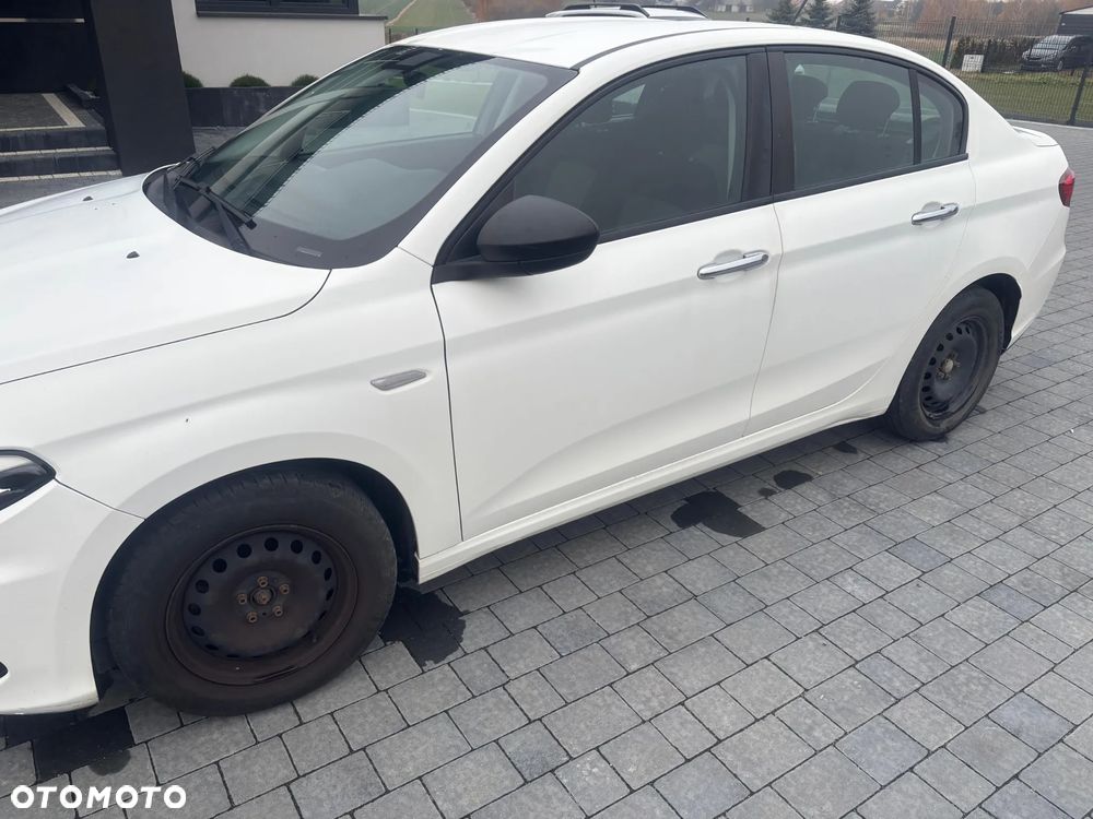 Fiat Tipo - 1