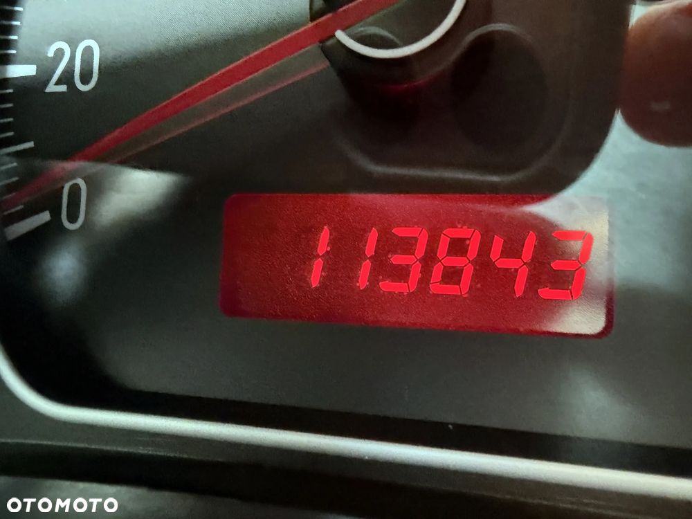 Suzuki SX4 1.6 GS / Premium - 7