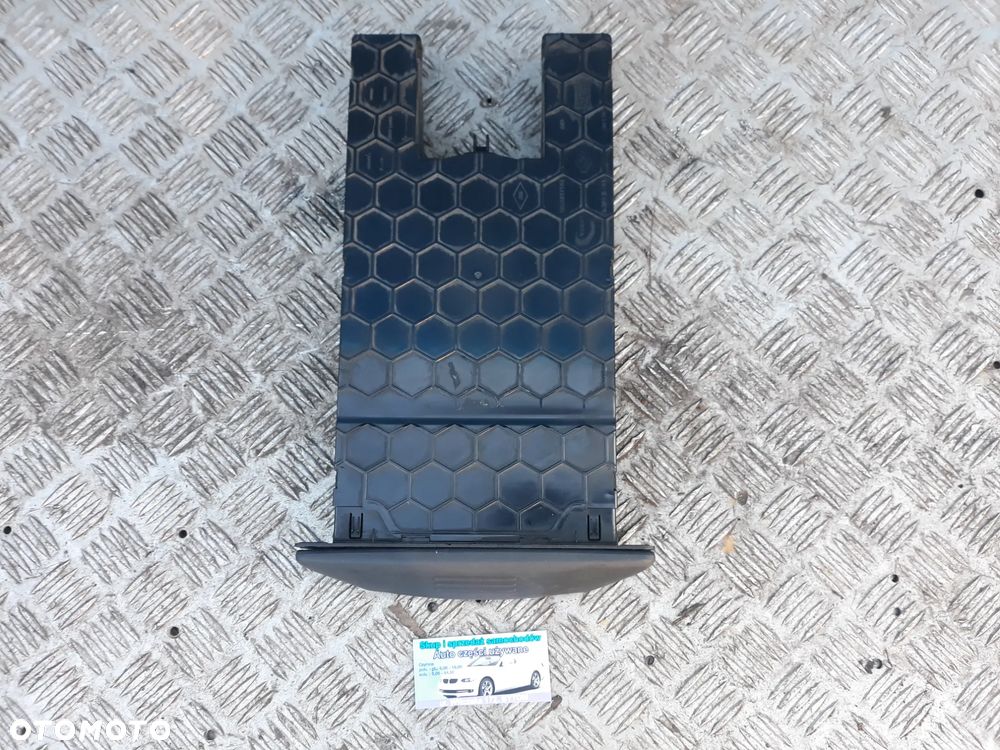 SCHOWEK NA DOKUMENTY RENAULT MASTER III  685601717R - 1