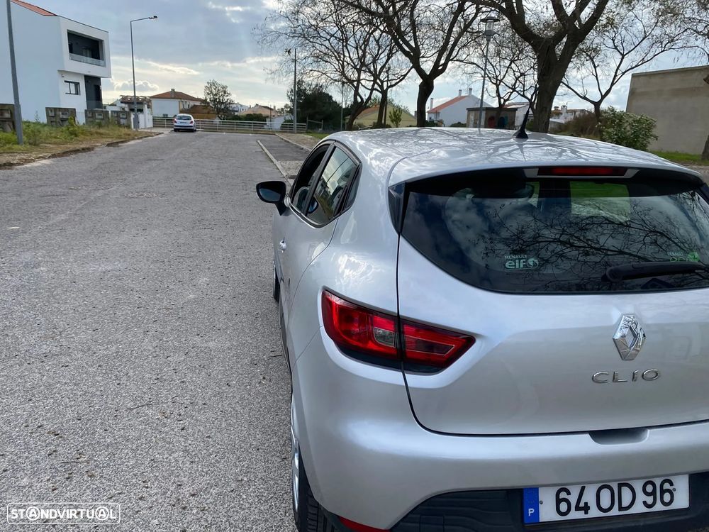 Renault Clio 1.5 dCi Dynamique S 82g - 4