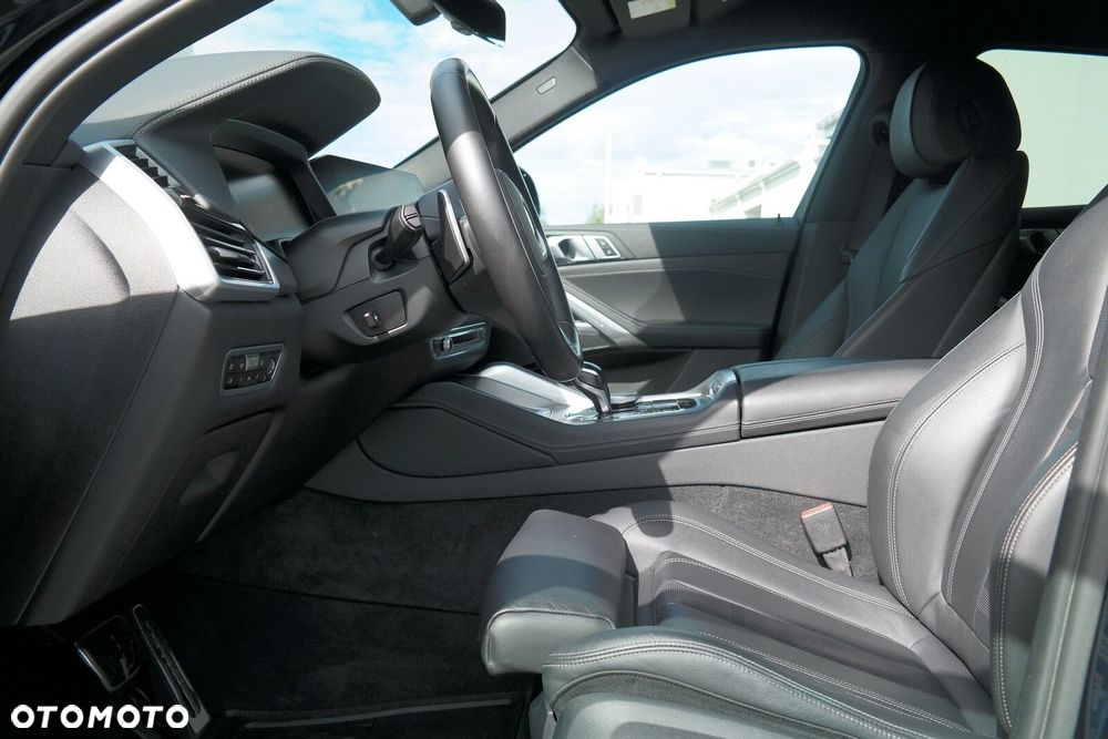 BMW X6 - 14