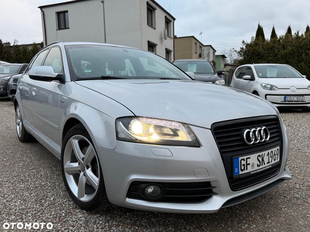 Audi A3 Sportback - 2