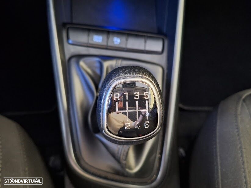 Hyundai Bayon 1.0 T-GDI Premium - 22