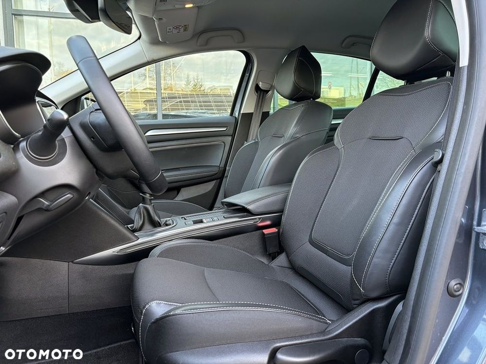 Renault Megane 1.3 TCe Techno - 7