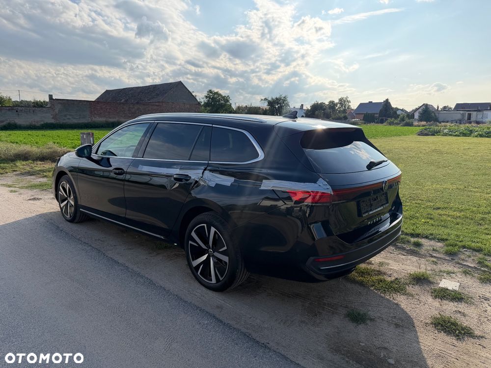 Volkswagen Passat Variant 1.5 TSI OPF DSG Business - 6