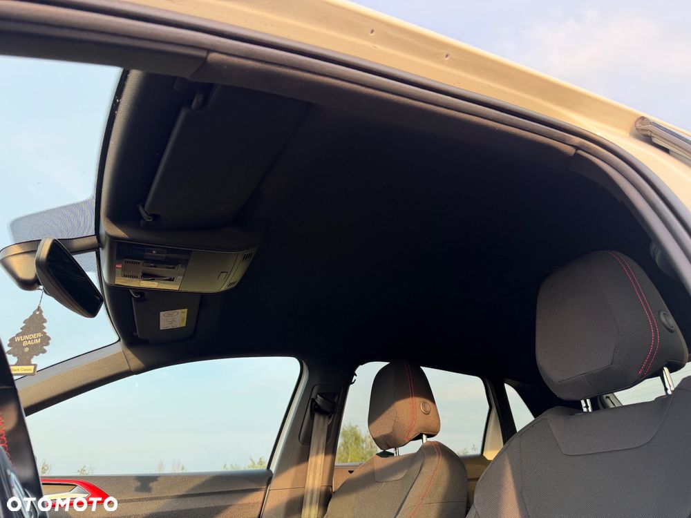 Volkswagen Polo 2.0 TSI DSG GTI - 21