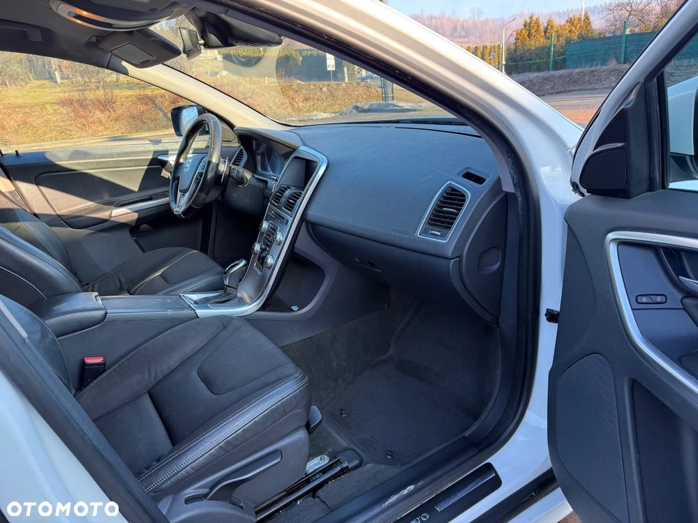 Volvo XC 60 D3 Geartronic Kinetic - 12