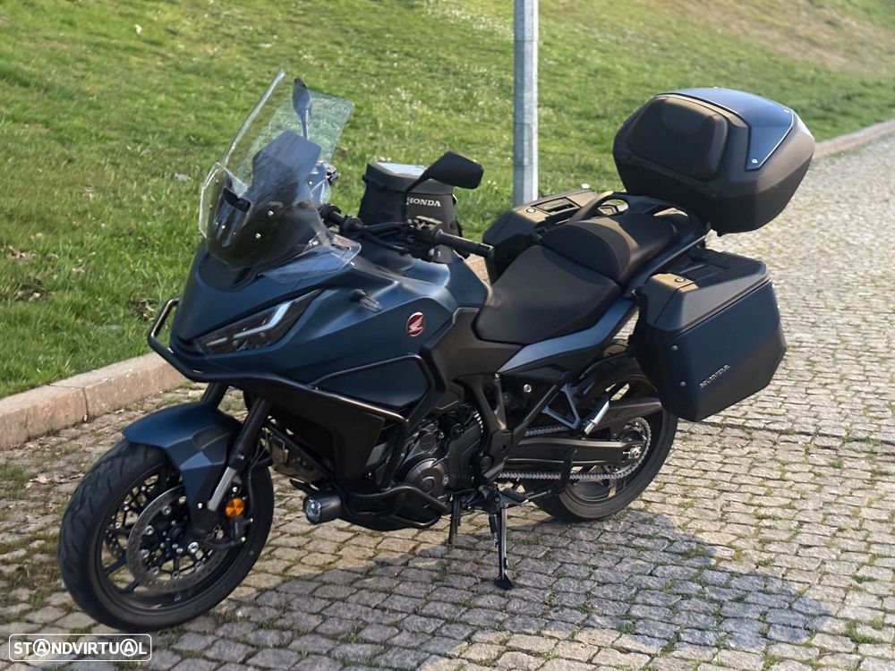 Honda NT 1100 DCT - 1