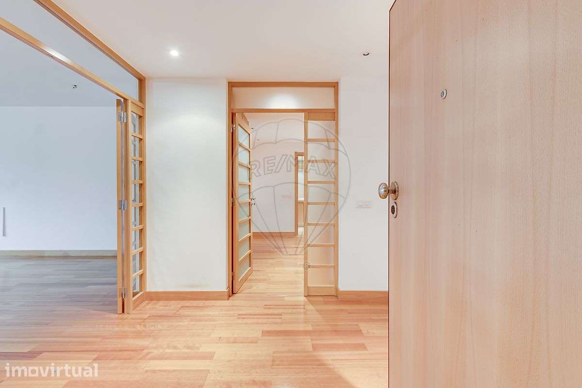 Apartamento T3 para arrendamento - Grande imagem: 2/40
