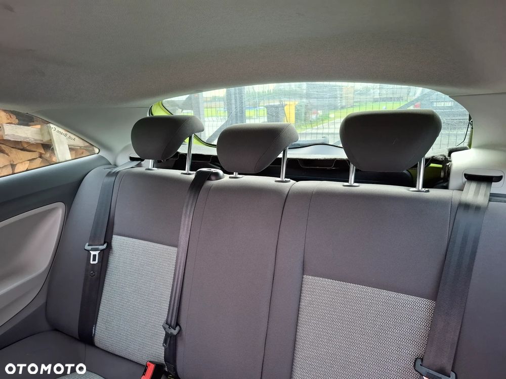 Seat Ibiza SC 1.6 16V Style DSG - 12