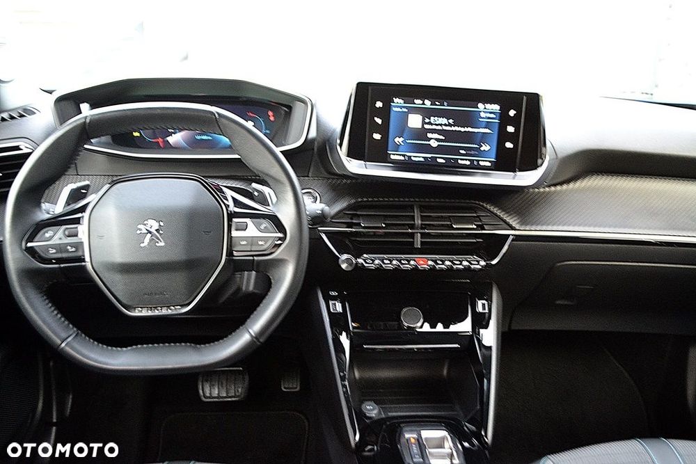 Peugeot 2008 BlueHDi 130 EAT8 Allure - 16
