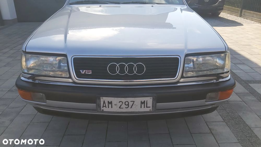 Audi V8 4.2 - 12
