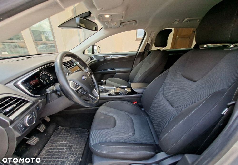 Ford Mondeo - 19