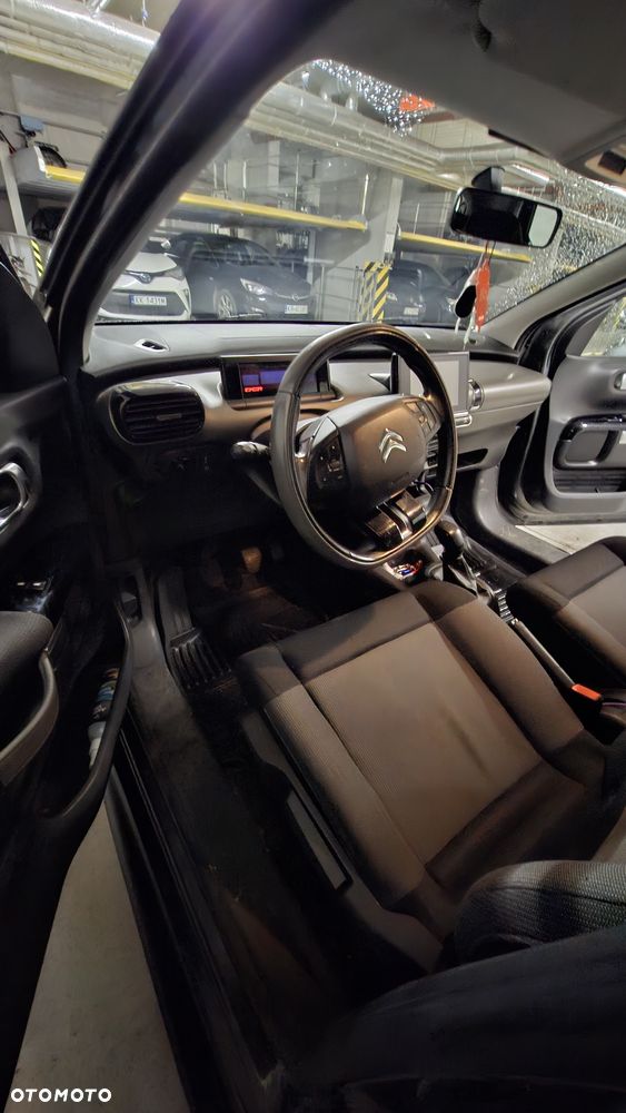 Citroën C4 Cactus - 8