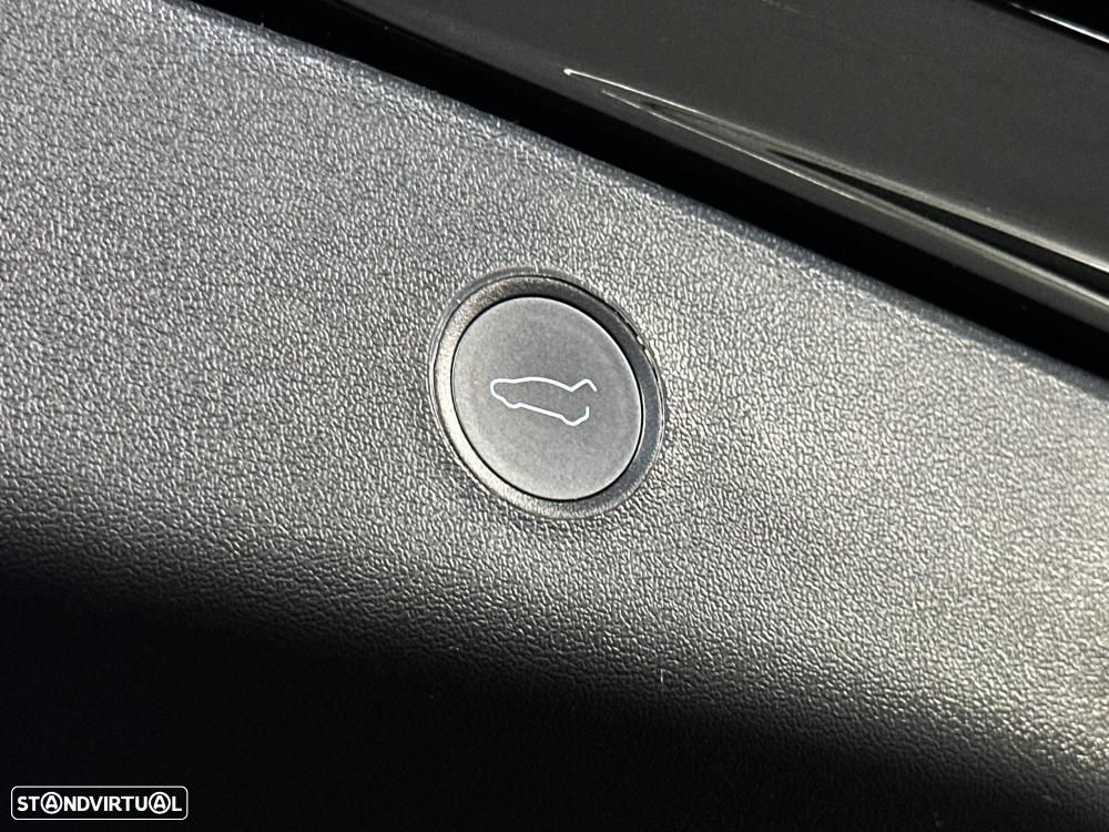 Tesla Model 3 Performance Dual Motor AWD - 55