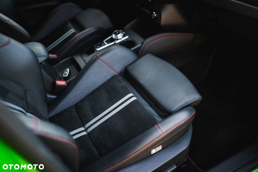 Ford Focus - 19