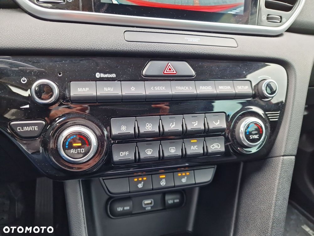 Kia Sportage 1.6 GDI Black Edition 2WD - 28