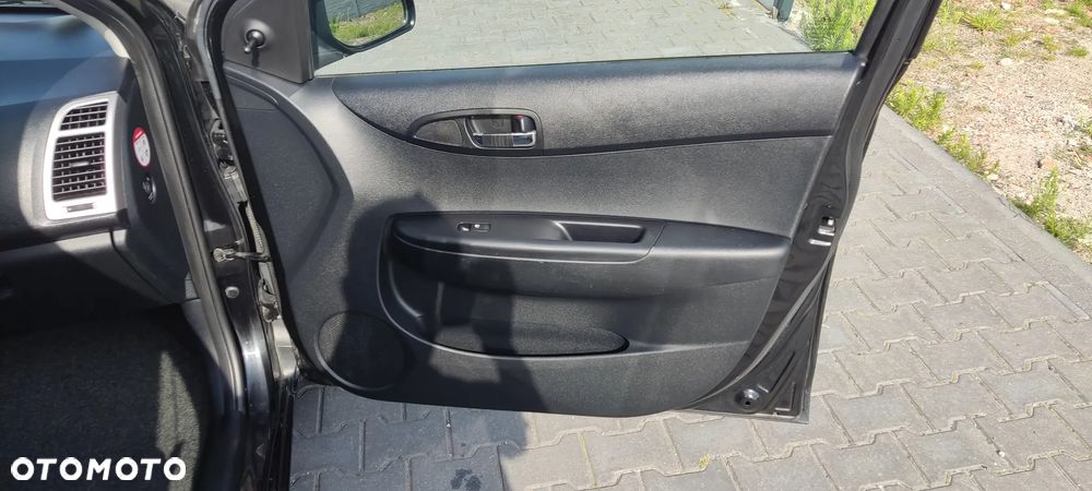 Hyundai i20 1.2 Edition Plus - 25