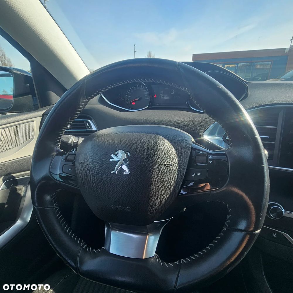 Peugeot 308 - 27