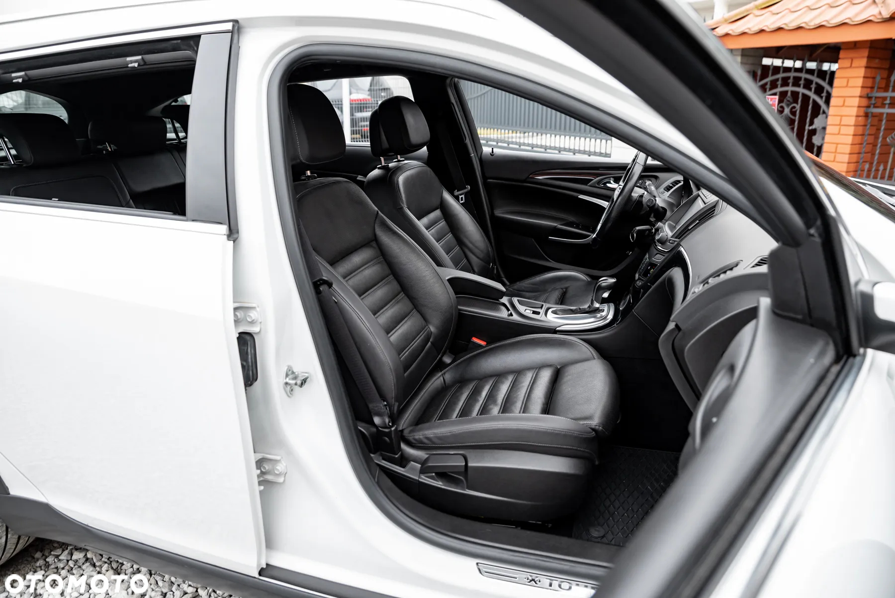 Opel Insignia 2.0 ECOTEC DI Turbo 4x4 Country Tourer Au - 35