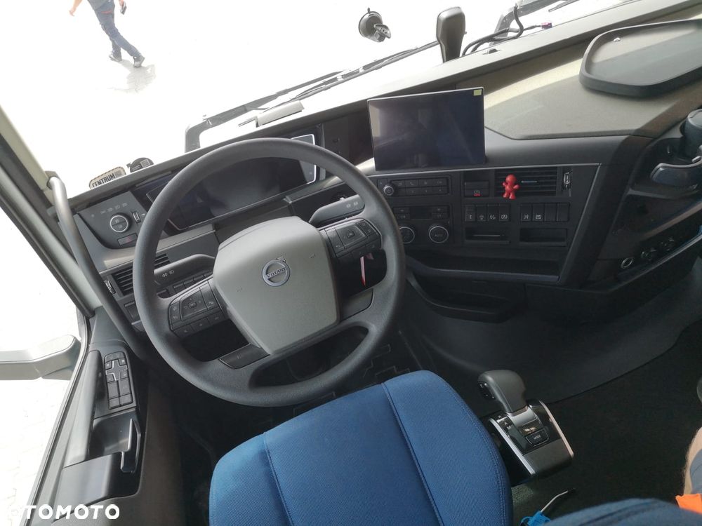 Volvo FH Aero - 9