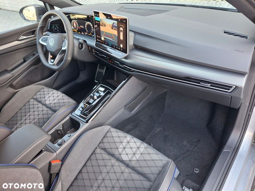 Volkswagen Golf Variant 1.5 eTSI mHEV R-Line Plus DSG - 15