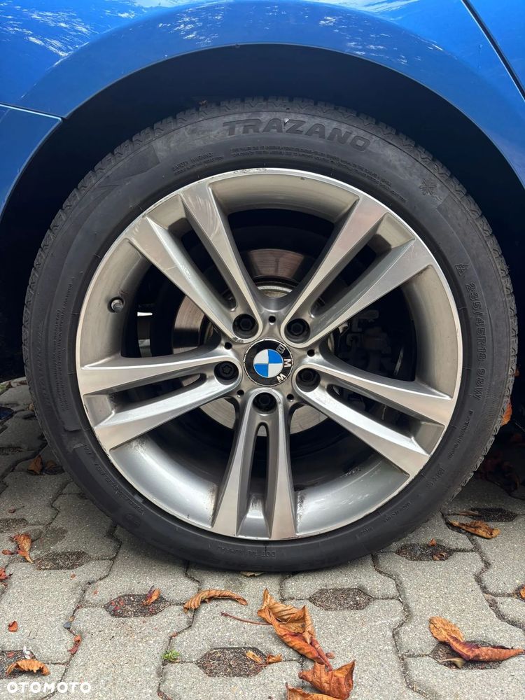 BMW Seria 3 320d xDrive - 5
