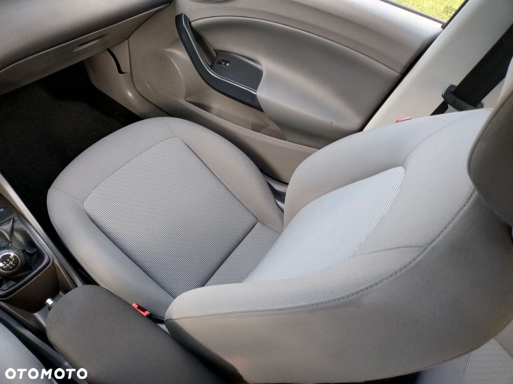 Seat Ibiza 1.4 16V Reference - 36