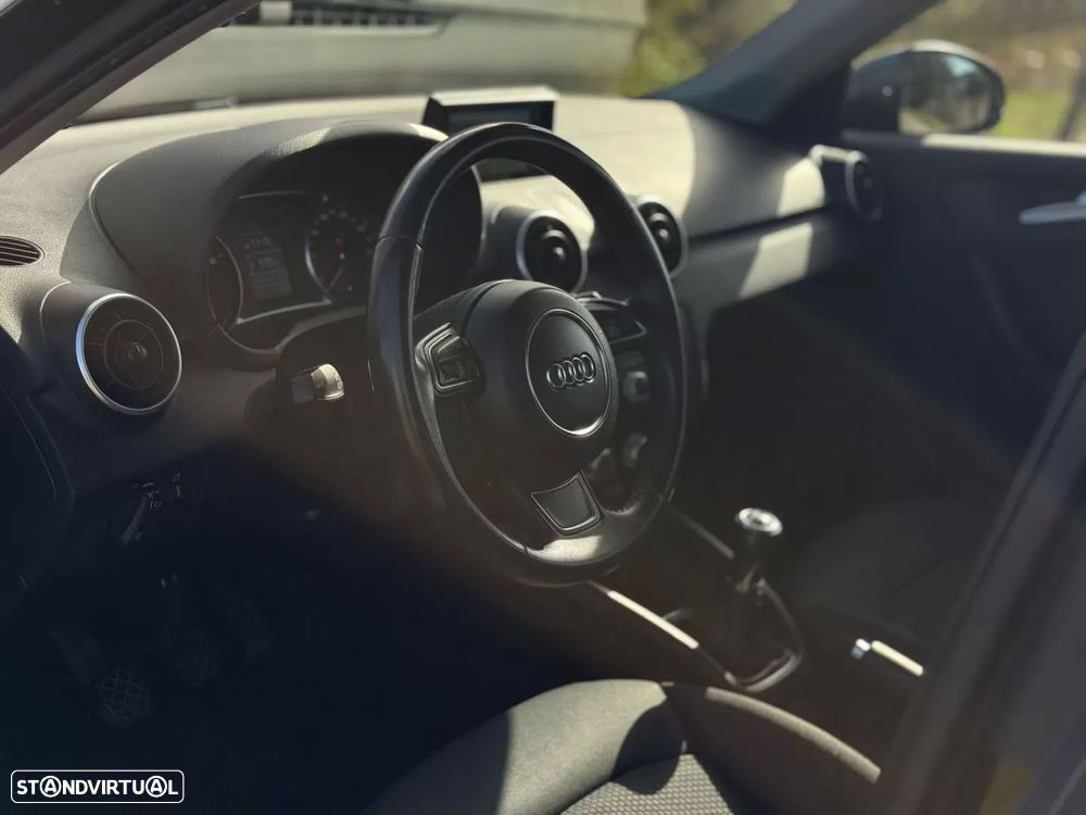 Audi A1 Sportback 1.2 TFSI Attraction - 19