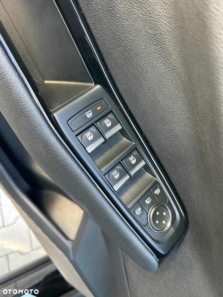 Renault Austral 1.3 TCe mHEV Esprit Alpine - 39