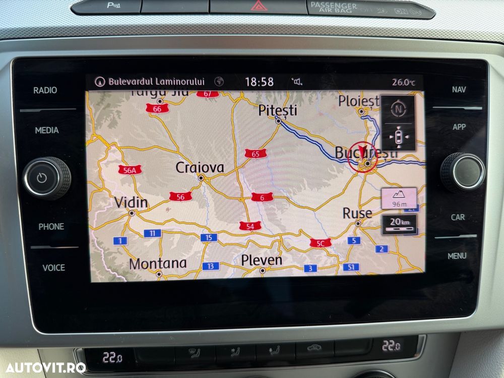 Volkswagen Passat 2.0 TDI (BlueMotion Technology) DSG Highline - 23