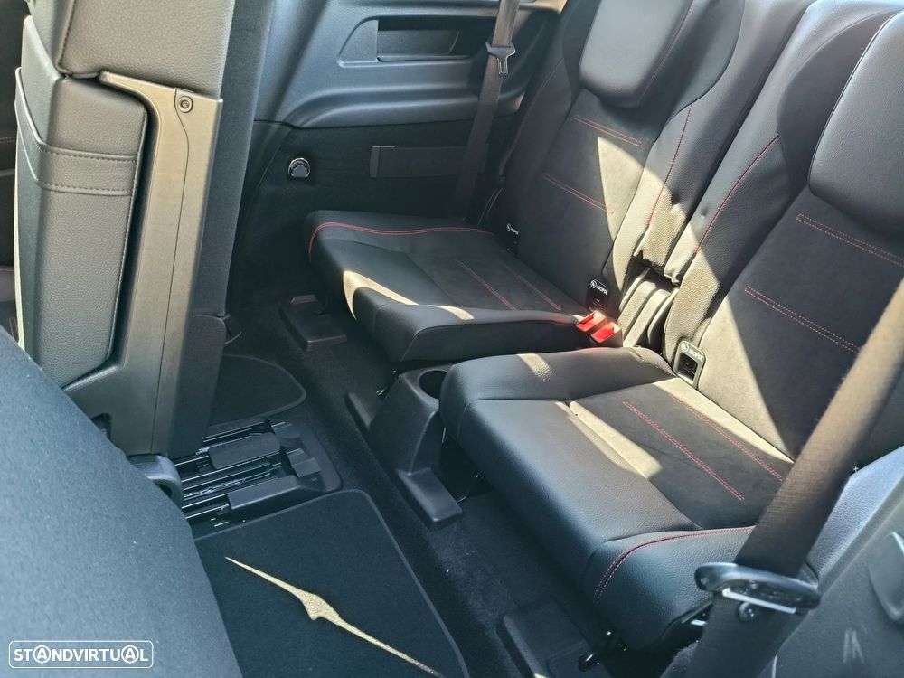 Mercedes-Benz GLB 180 d AMG Line - 10