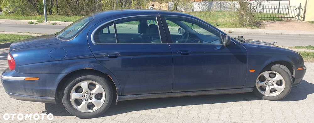 Jaguar S-Type - 7