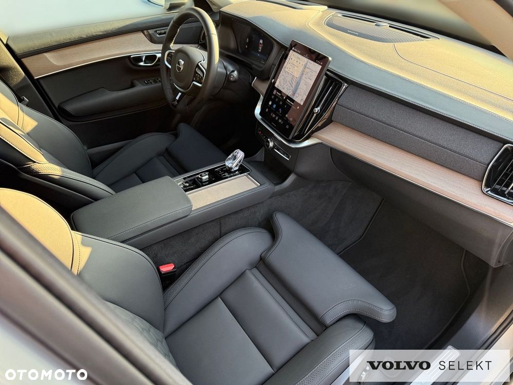Volvo XC 90 - 30
