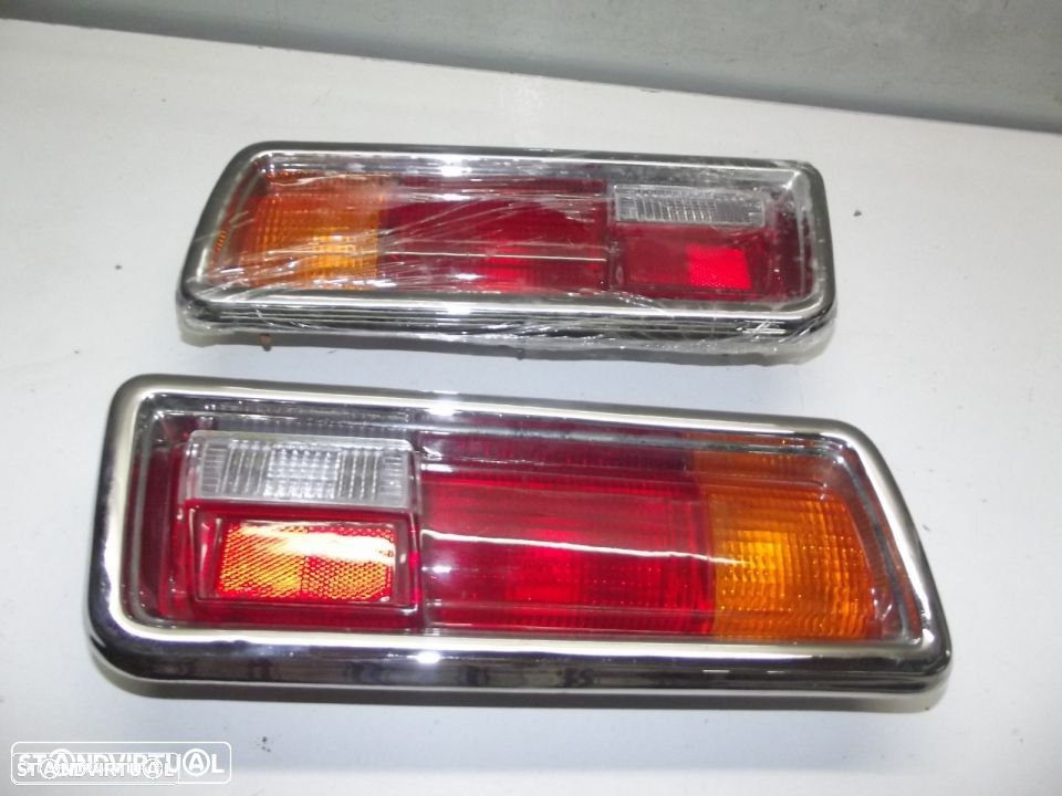 toyota corolla KE 30 farolins traseiros novos - 1