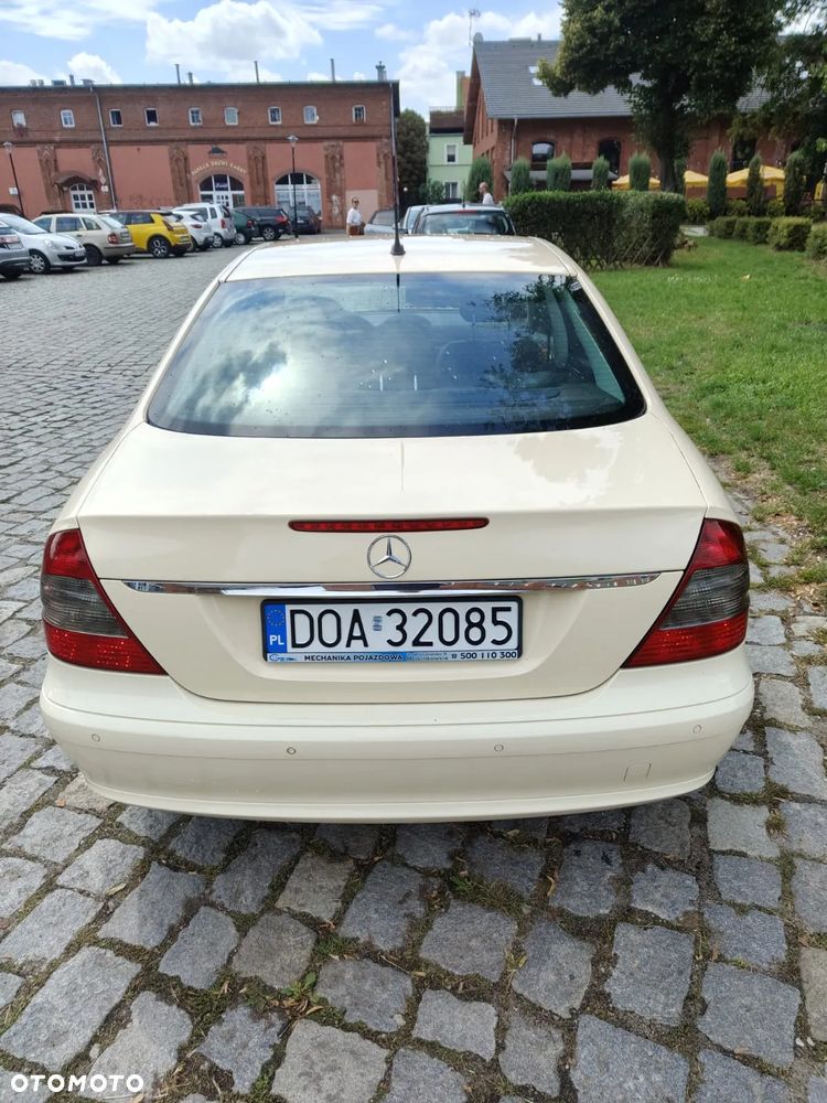 Mercedes-Benz Klasa E - 2