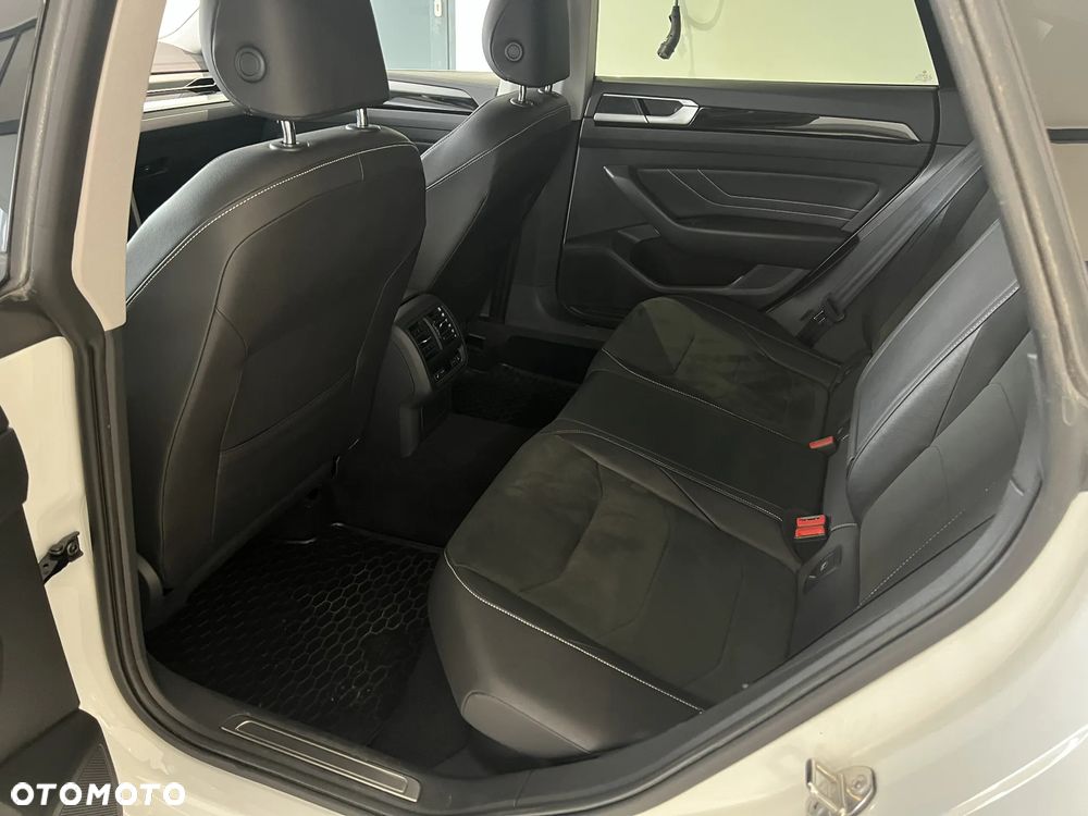 Volkswagen Arteon 2.0 TSI Essence DSG - 11