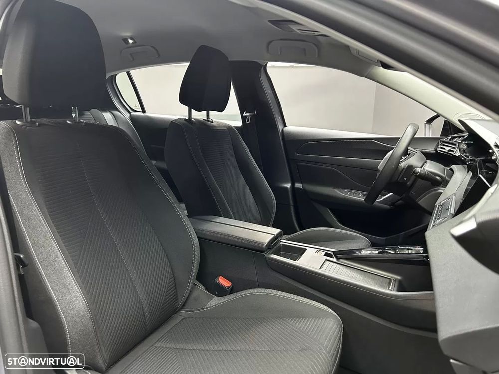 Peugeot 308 1.6 Hybrid Allure Pack e-EAT8 - 25