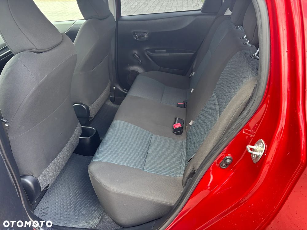 Toyota Yaris 1.33 Luna - 10