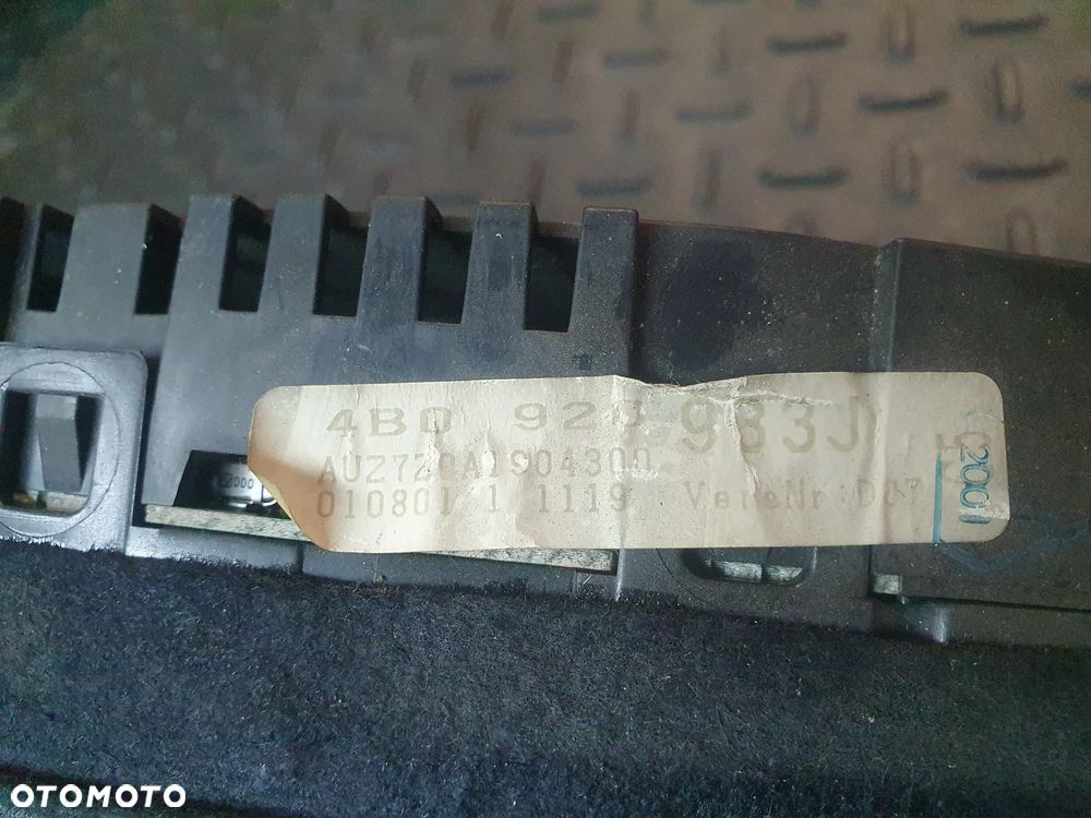 LICZNIK AUDI A6 C5 4B0920933J 1.8 T EUROPA 01-04 LIFT - 4