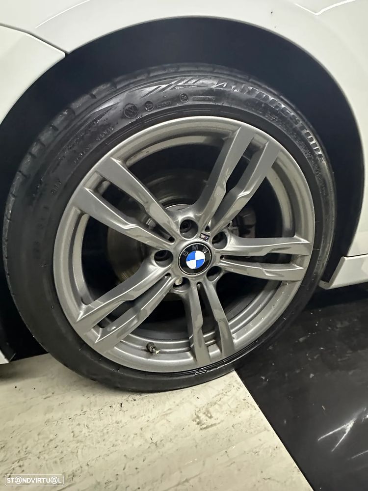 BMW 320 d Pack M Auto - 14