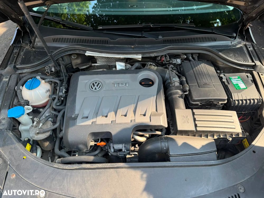 Volkswagen Passat CC 2.0 TDI BMT DSG - 5