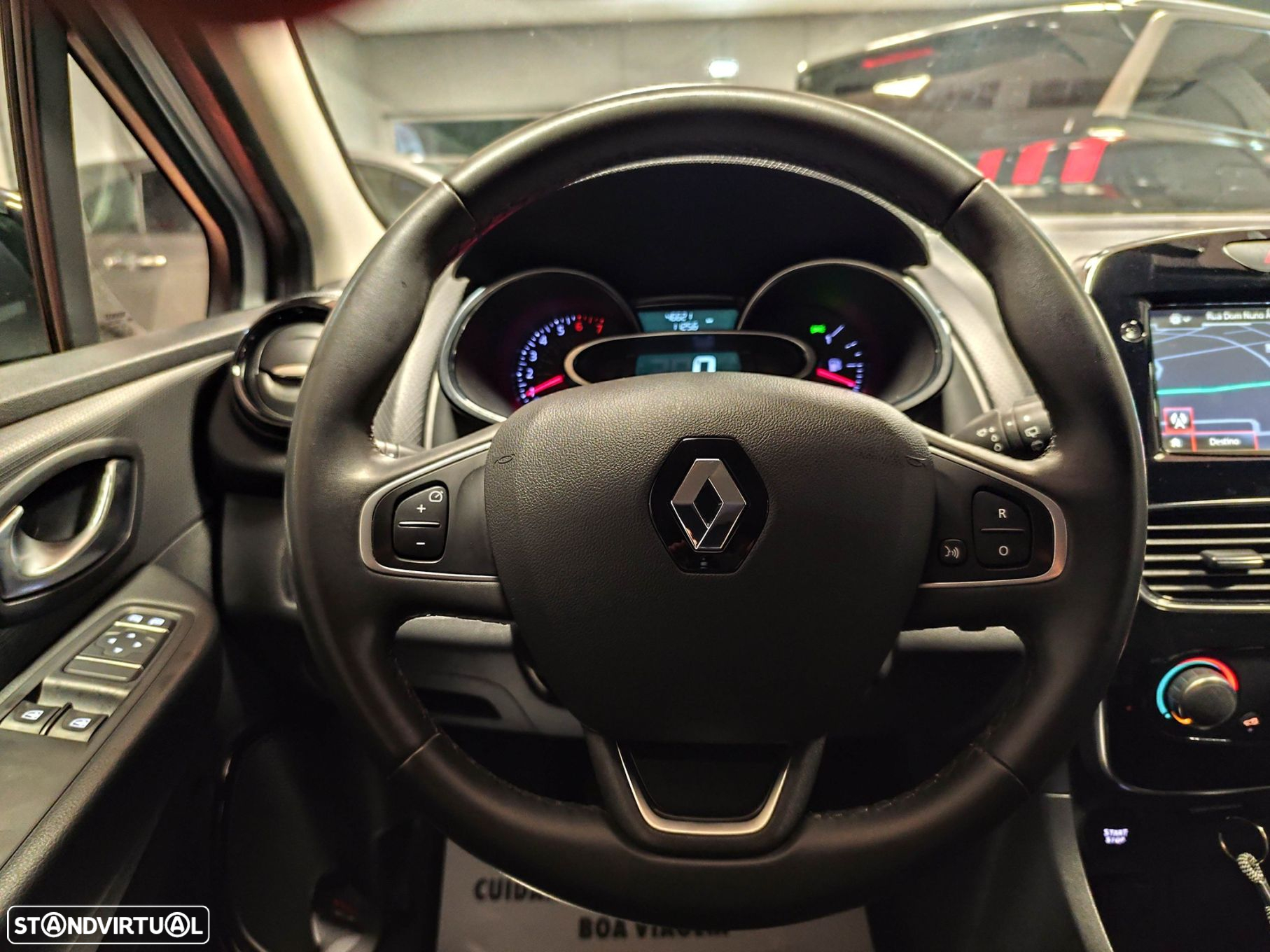 Renault Clio Sport Tourer 0.9 TCe Limited - 30