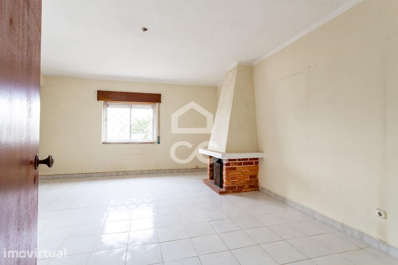 Moradia usada T4 em São João da Talha - Grande imagem: 5/60