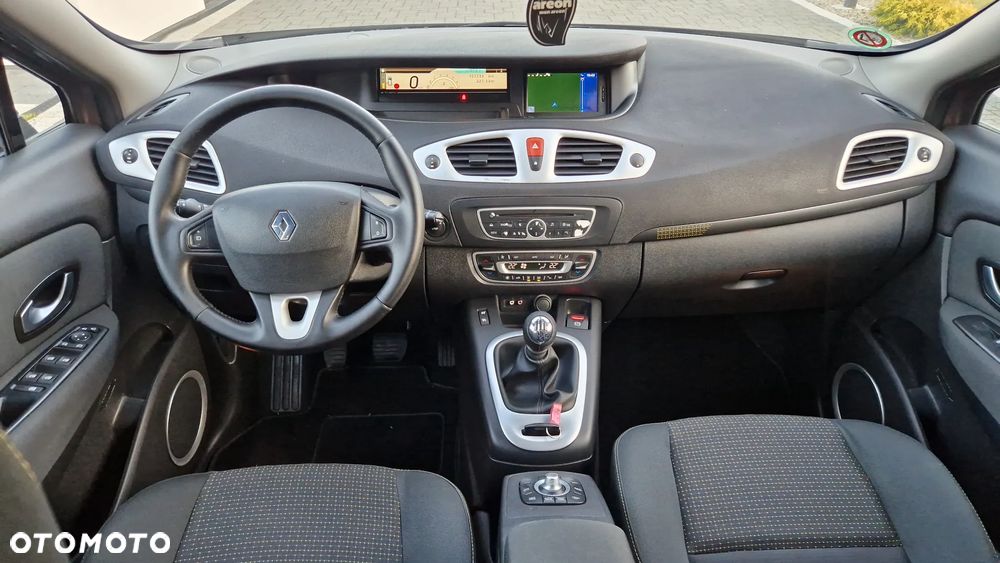 Renault Grand Scenic TCe 130 Bose Edition - 6