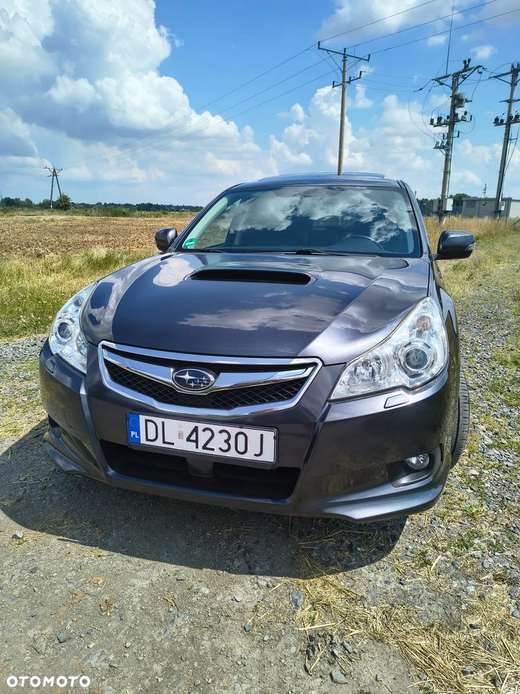 Subaru Legacy - 1