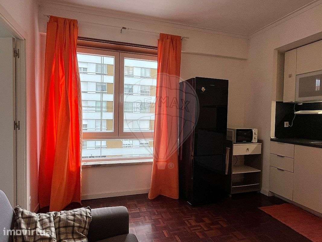Apartamento T1 para arrendamento - Grande imagem: 4/17