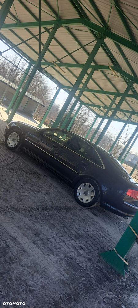 Audi A8 - 9
